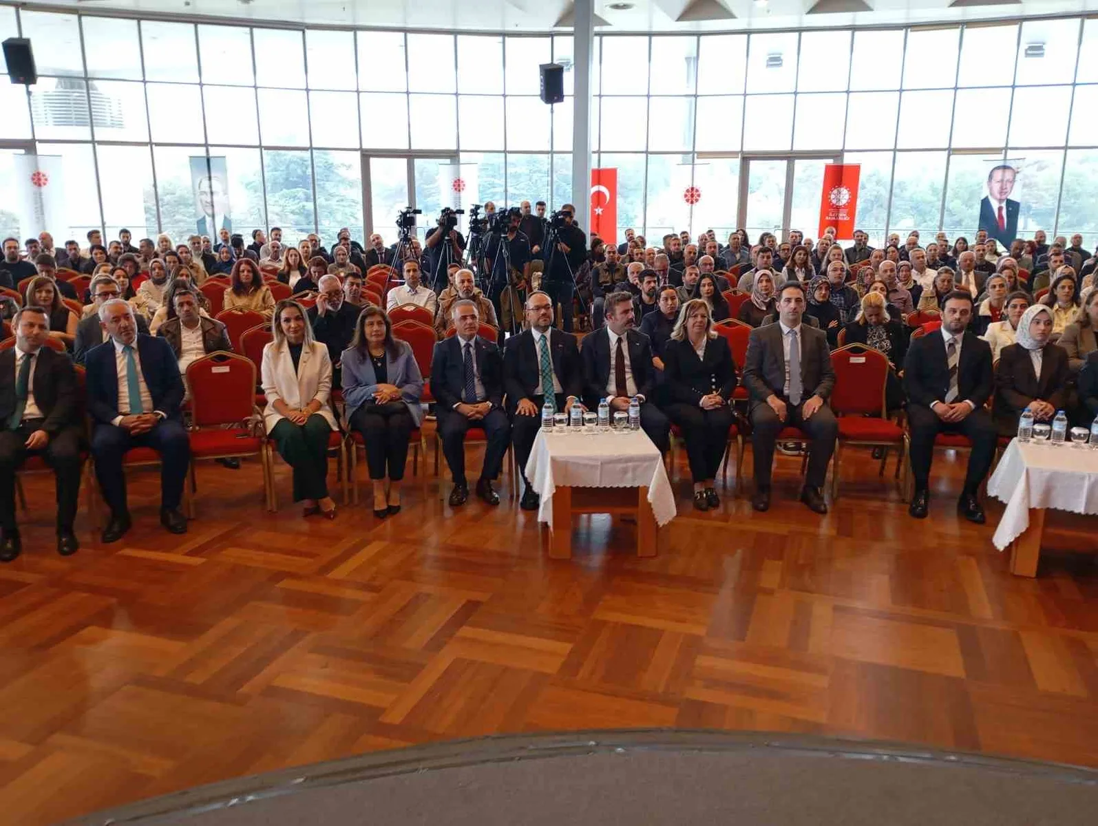 Bursa’da "İletişim Yüzyılı, Güçlü İletişim, Etkin Kamu" programı gerçekleştirildi