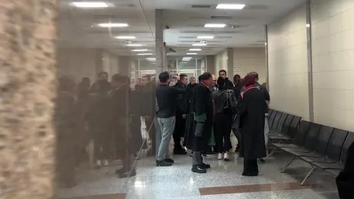 Aynur Kanbur cinayeti davasının görülmesine başlandı: Tutuklu sanıkların tutukluluk hali devam edecek