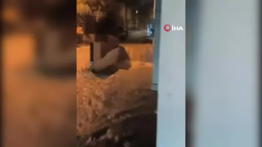 Kocaeli’de sağanak etkisini sürdürüyor: Cadde ve sokaklar göle döndü