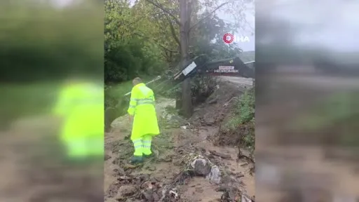 Mudanya’da taşkın riskine karşı Karanlık Dere’de çalışma
