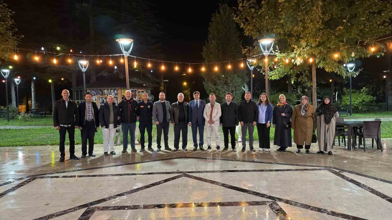 Bilecik’te 4 belediye personeline veda yemeği