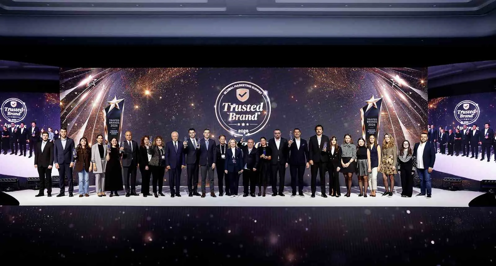 Türkiye’nin en güvenilir markaları ödüllendirildi