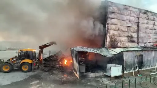 Kırklareli’nde ilaç fabrikasında yangın