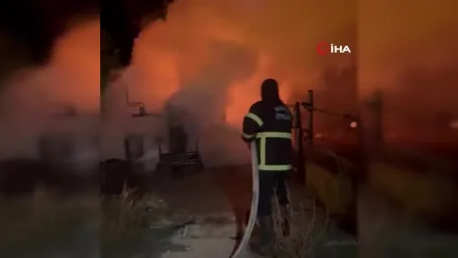 Kırklareli’de iş makinesi alev alev yandı