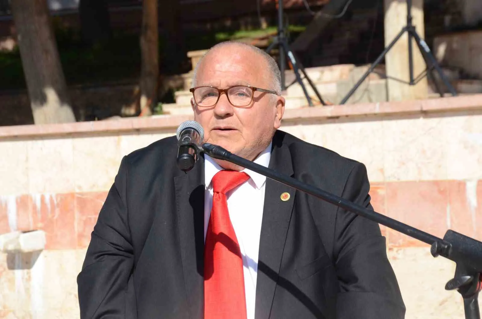 Muhtar Çınar, "Bizim talebimiz makam değil, hizmettir, imtiyaz değil, imkândır"