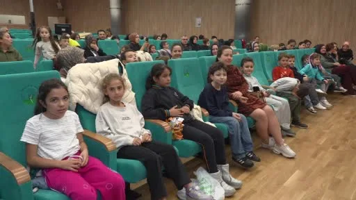 Osmangazi’de "Barış Adası" çocuklarla buluştu