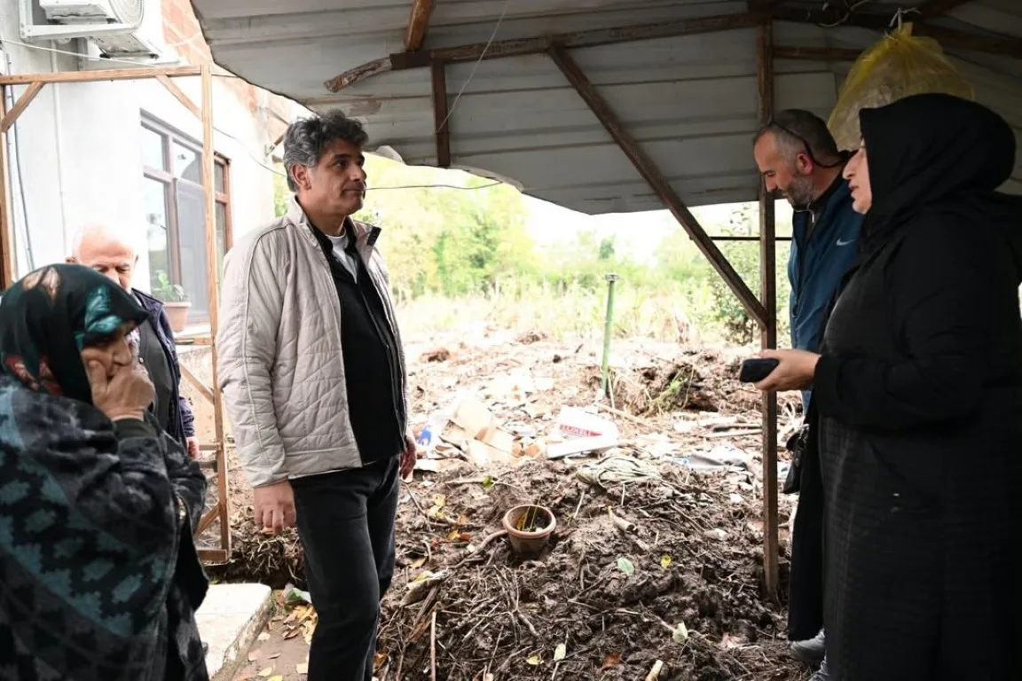 Kartepe’de afetten etkilenen ailelere ziyaret