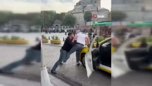 Fatih’te taksicilerin yolcu alma tartışması kavgaya dönüştü