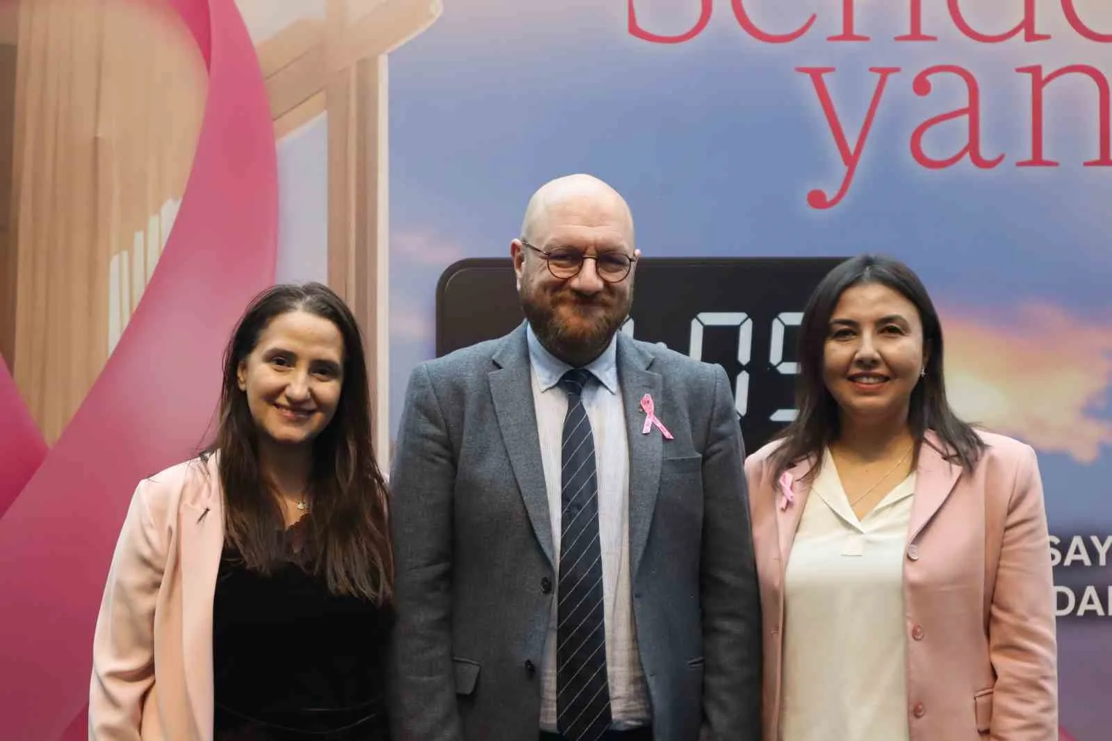 "Zaman Senden Yana" ile meme kanserinde hayata ayrılan zamanın değeri vurgulandı