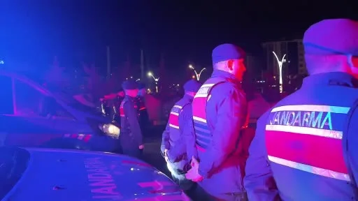 Tekirdağ merkezli 4 ilde 2,1 milyar TL’lik bahis trafiğine şafak operasyonu: 14 gözaltı