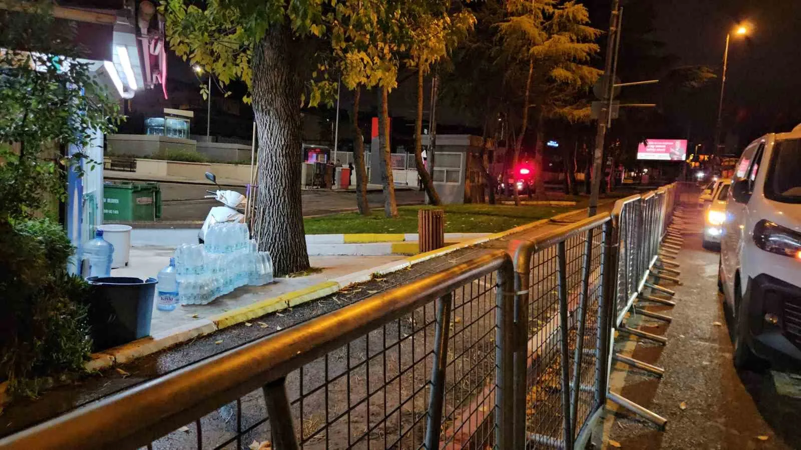 İstanbul’da Cumhuriyet Bayramı provası nedeniyle bazı cadde ve yollar trafiğe kapatıldı