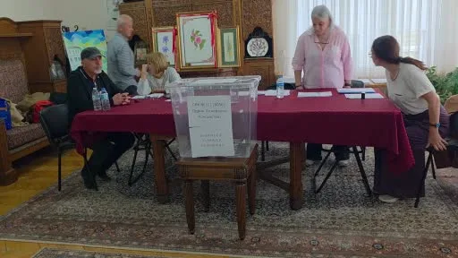 Bulgaristan’da cumhurbaşkanı seçimi için Edirne’de sandık kuruldu