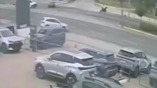 Balıkesir’de otomobil ile çarpışan motosikletli hayatını kaybetti