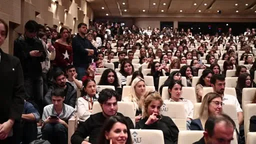 Öğrencilerle buluşan Prof. Dr. Aziz Sancar’dan gülümseten öneri