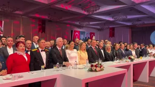 Vali Gül: "103 yıl önce aziz milletimiz; kendisini tarihten silmek isteyen emperyalizmin asırlık hesaplarını parçaladı"