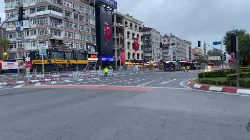 İstanbul’da 29 Ekim Cumhuriyet Bayramı dolayısıyla bazı yollar trafiğe kapatıldı
