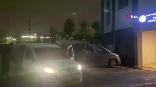 Sancaktepe’de pazar yerinde esnaf arasında çıkan bıçaklı kavgada 1 kişi hayatını kaybetti, 3 şüpheli yakalandı