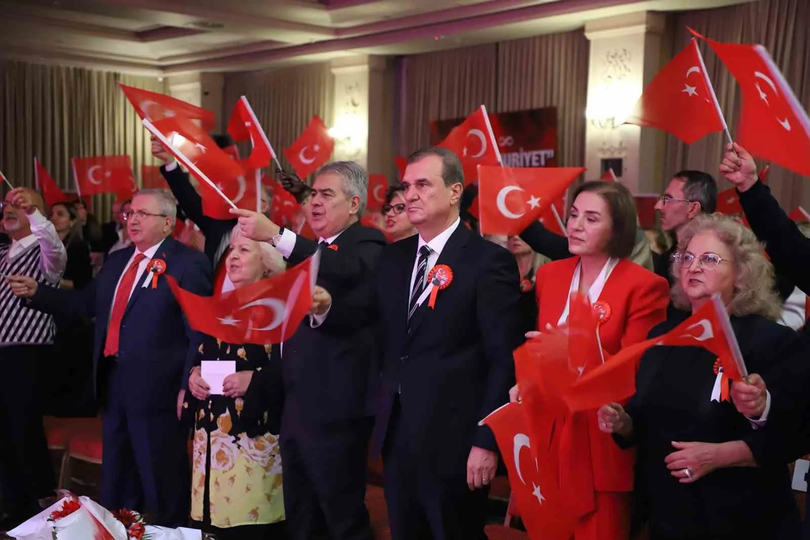 Büyükçekmece’de Cumhuriyet coşkuyla kutlandı