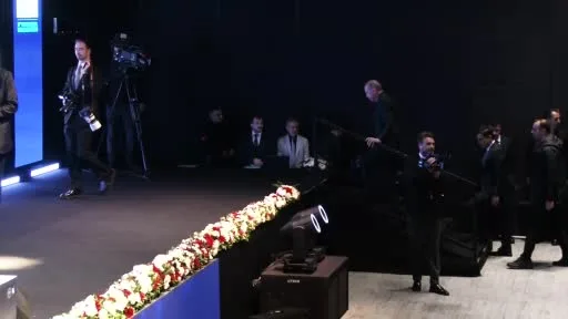 Cumhurbaşkanı Erdoğan: "Sağlıkta zirveye oynamayı sürdüreceğiz"