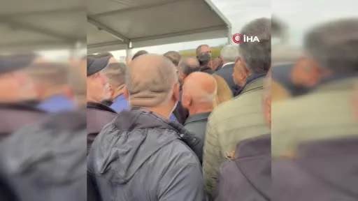 Maltepe’de CHP’liler ile YENİ Parti’liler arasında kavga çıktı