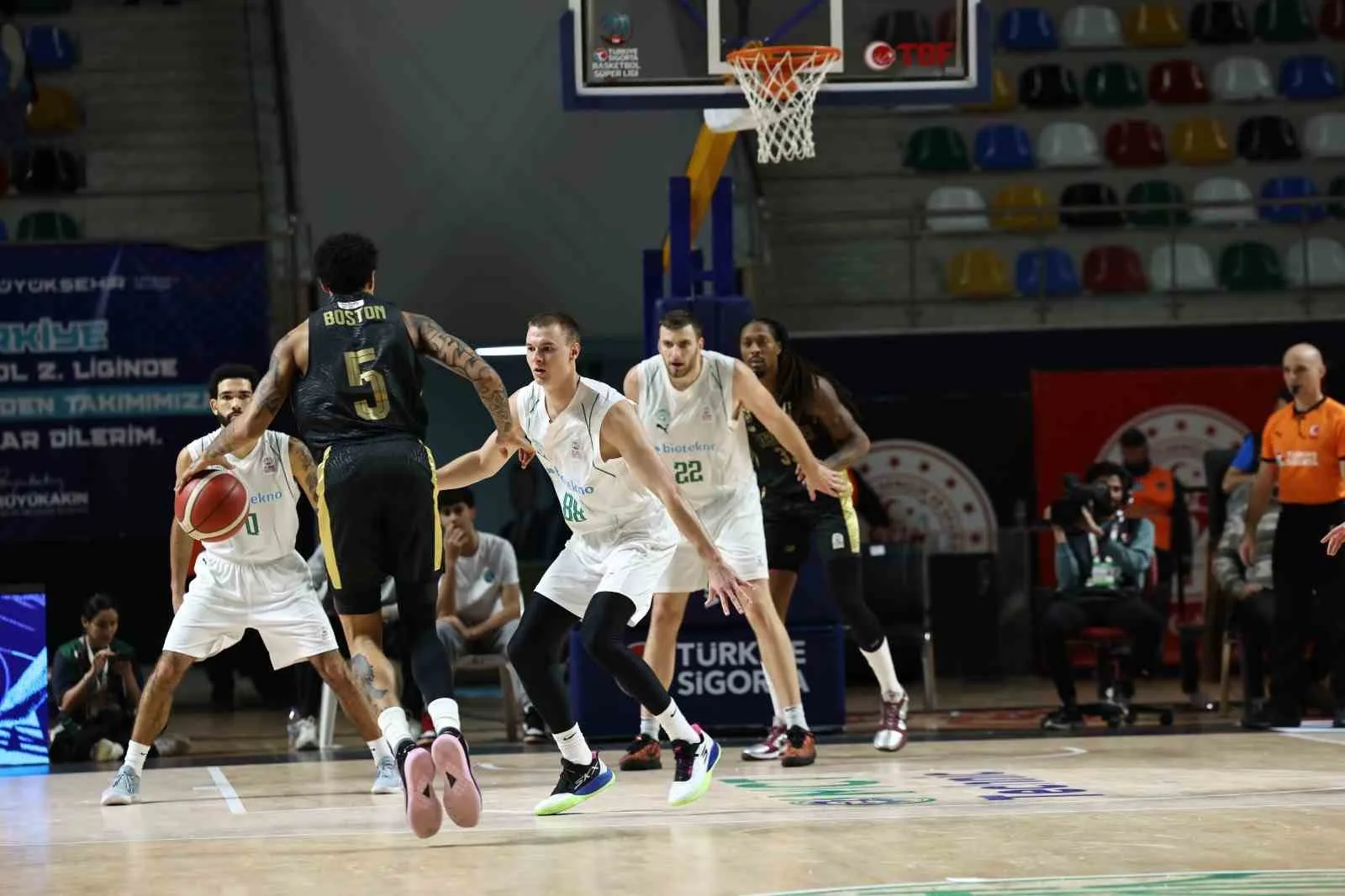 Basketbol Süper Ligi: Körfez Basket: 86 - Trabzonspor: 94
